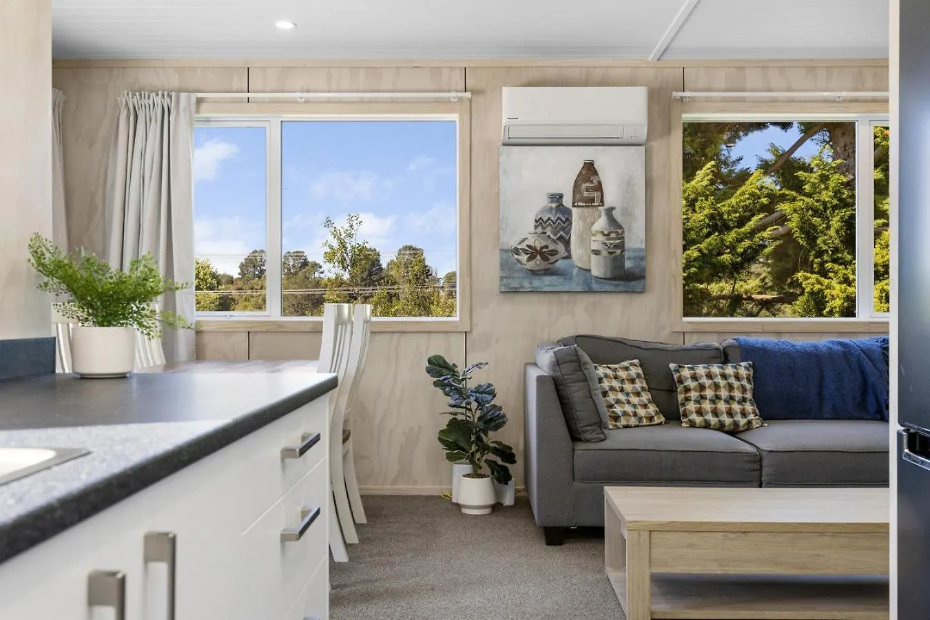 Timberline Retreat, Cozy 2Br Stay Near Taupo Town 0*,