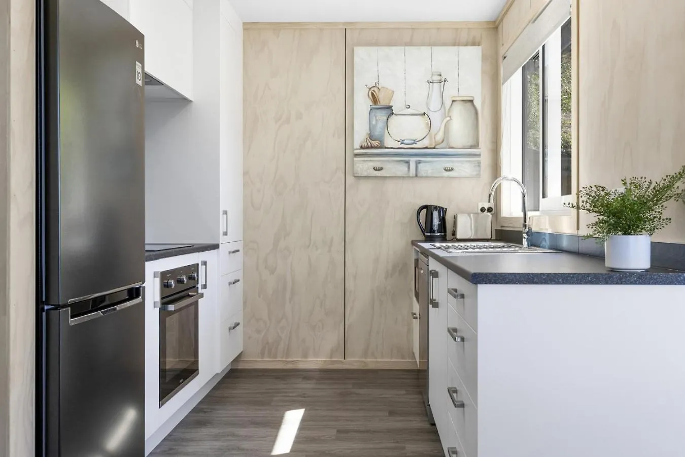 Timberline Retreat, Cozy 2Br Stay Near Taupo Town